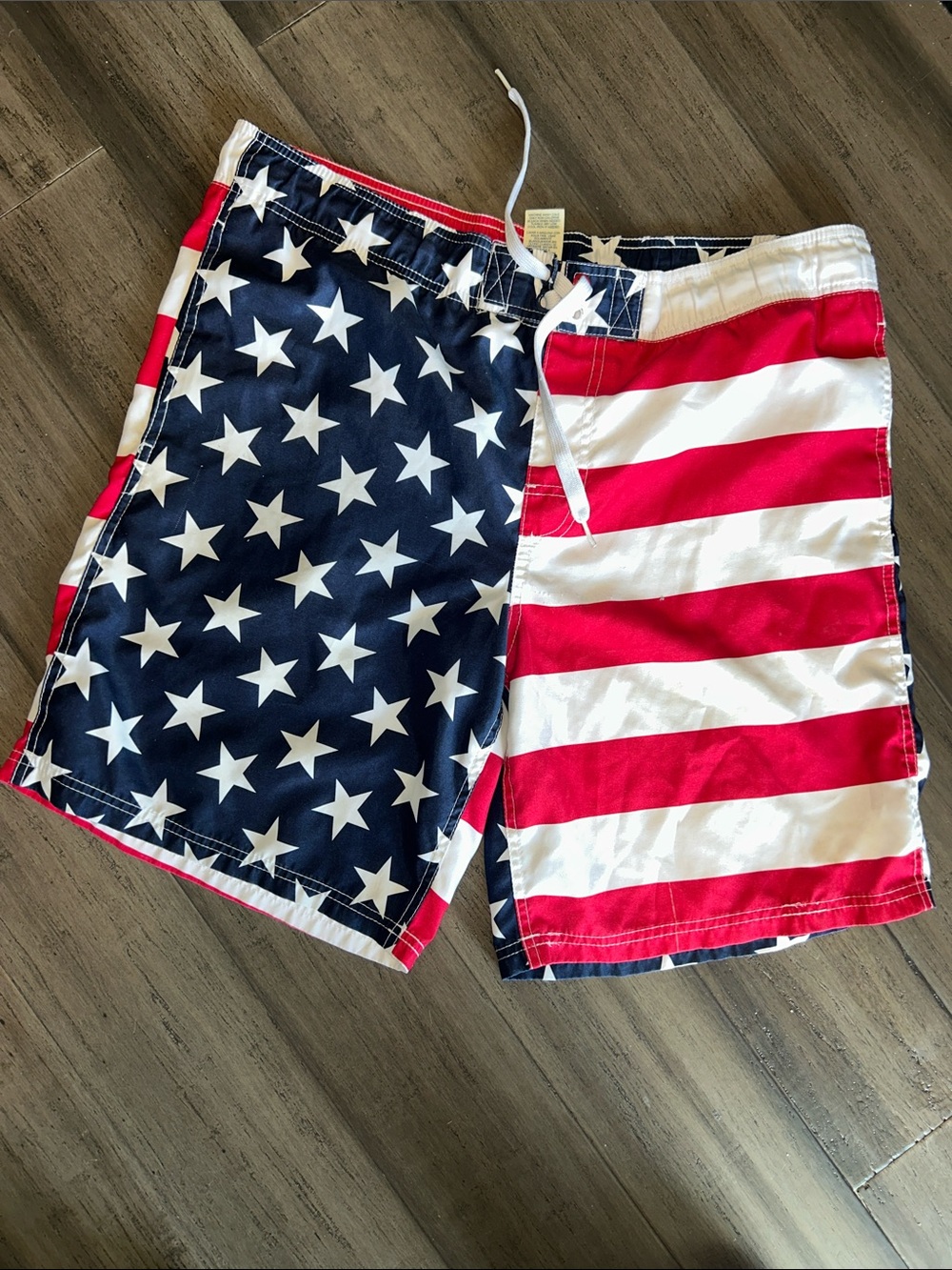 Faded Glory sz 32-34 Men's Stars & Stripes Swim Board Shorts - Red, White, Blue